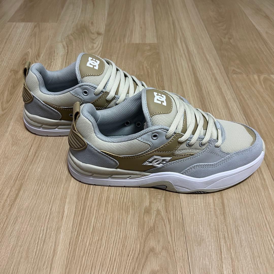 【新品未使用】DC Shoes ローカット スニーカー — image 3