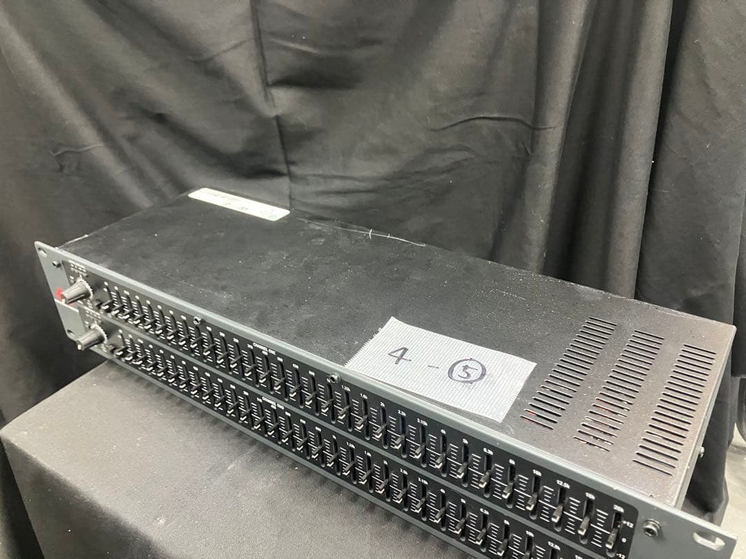 dbx 231 Graphic Equalizer — image 3