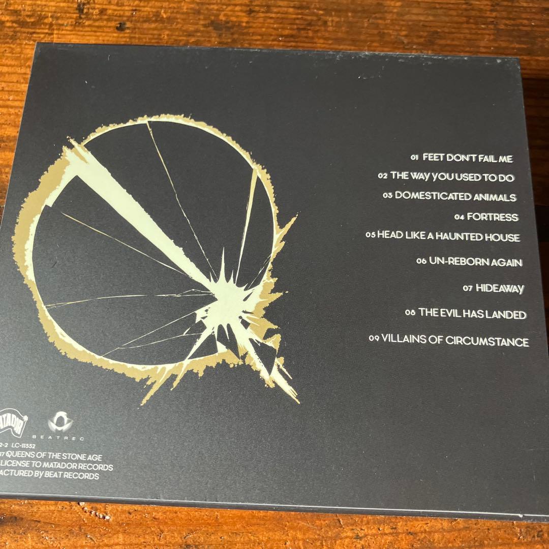 Queens of the Stone Age Villains CD — image 2