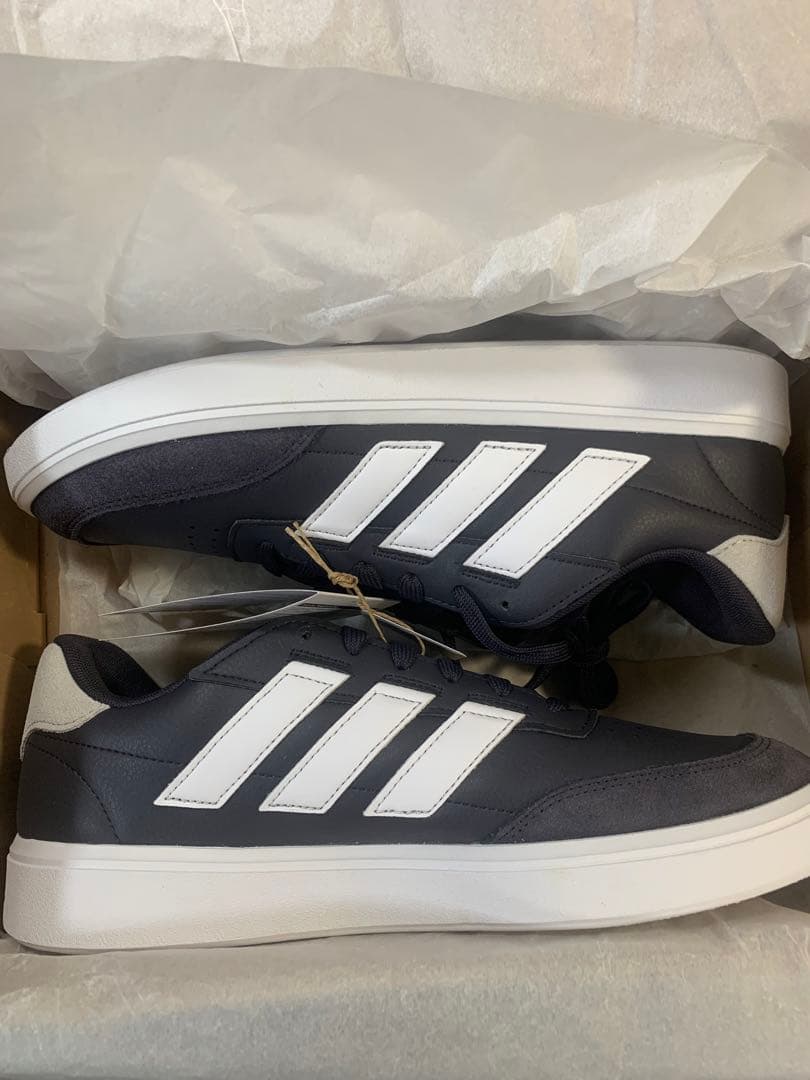 新品未使用　アディダス コートブロック スニーカー ブラック adidas — image 2