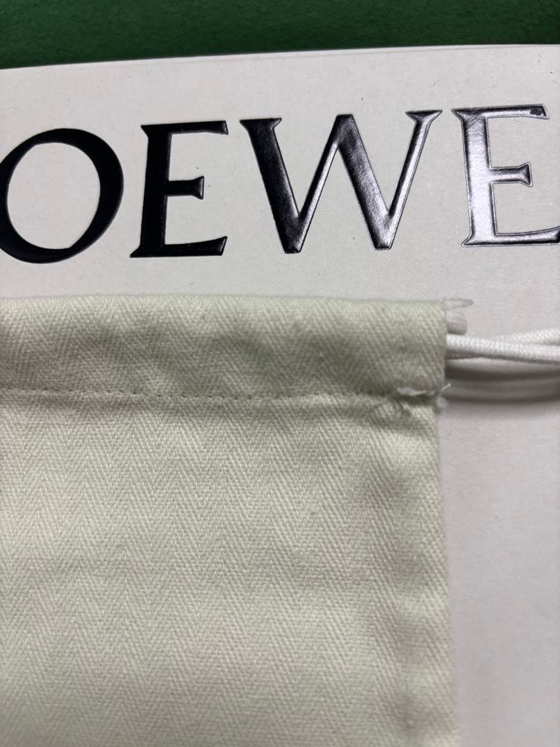 LOEWE ロエベ ブローチ巾着袋 保存袋 — image 4