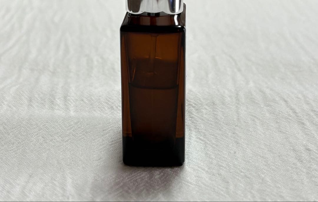 AUX PARADIS Savon オードパルファム 15ml — image 3