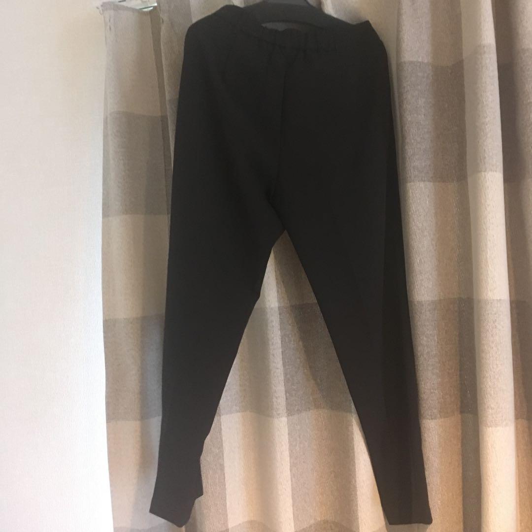 GU ストレッチテーパードパンツ　 Mサイズ　新品未使用 — image 4