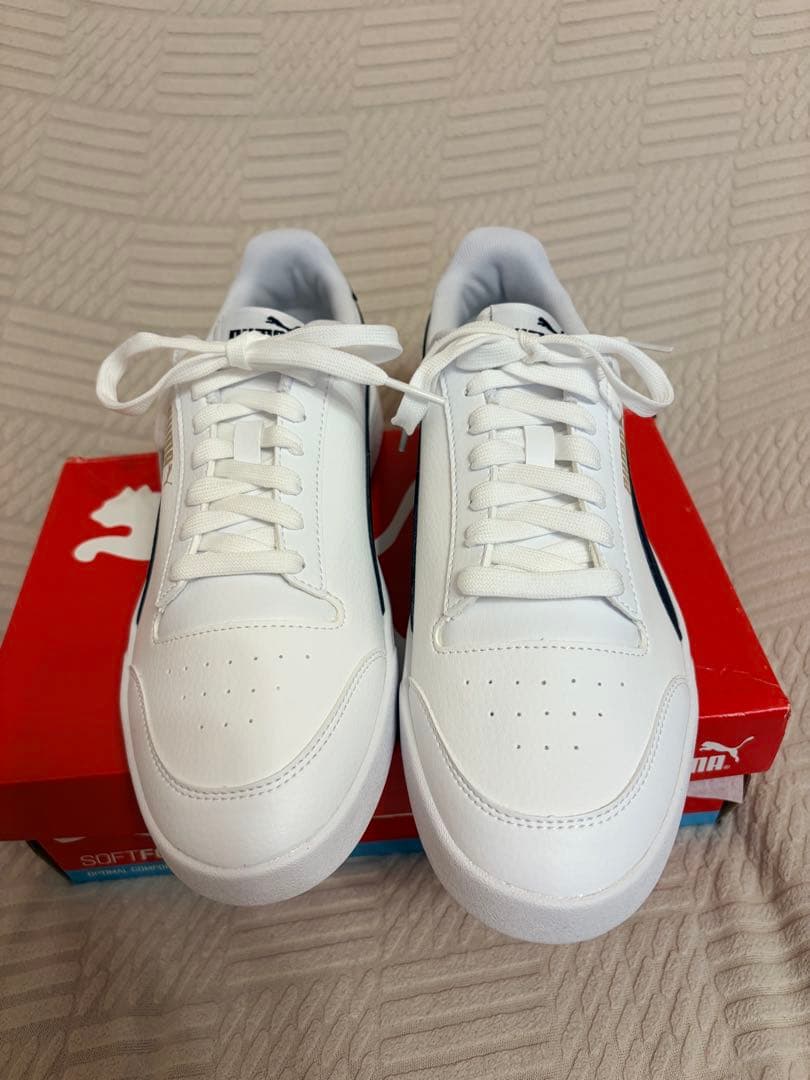 PUMA スニーカー ホワイト ネイビー — image 3