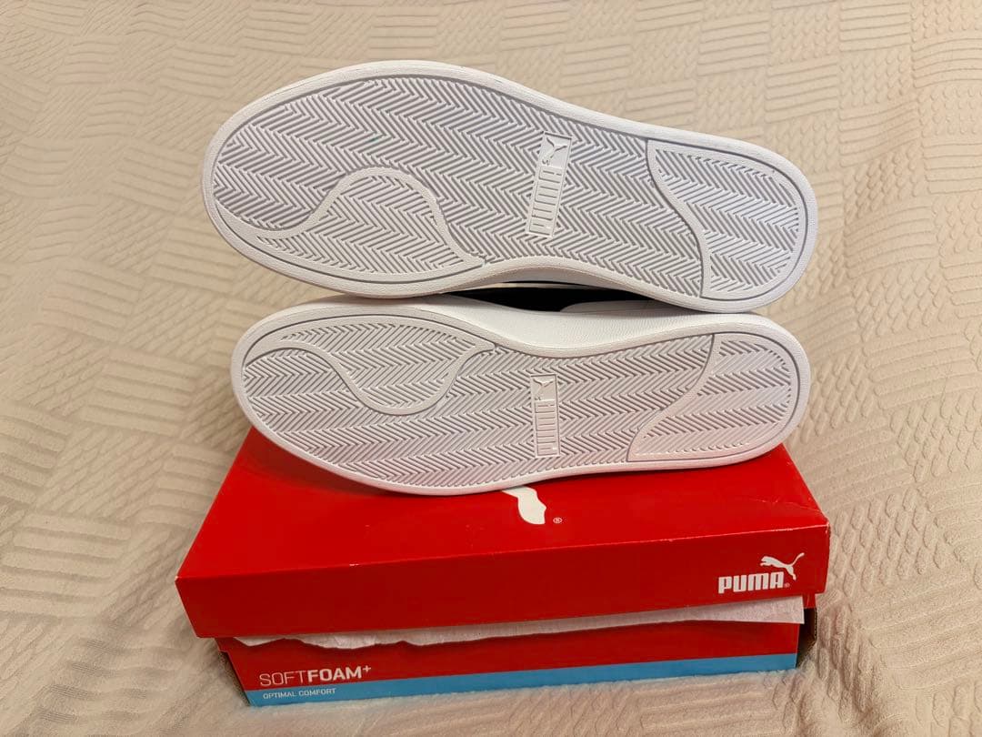 PUMA スニーカー ホワイト ネイビー — image 4