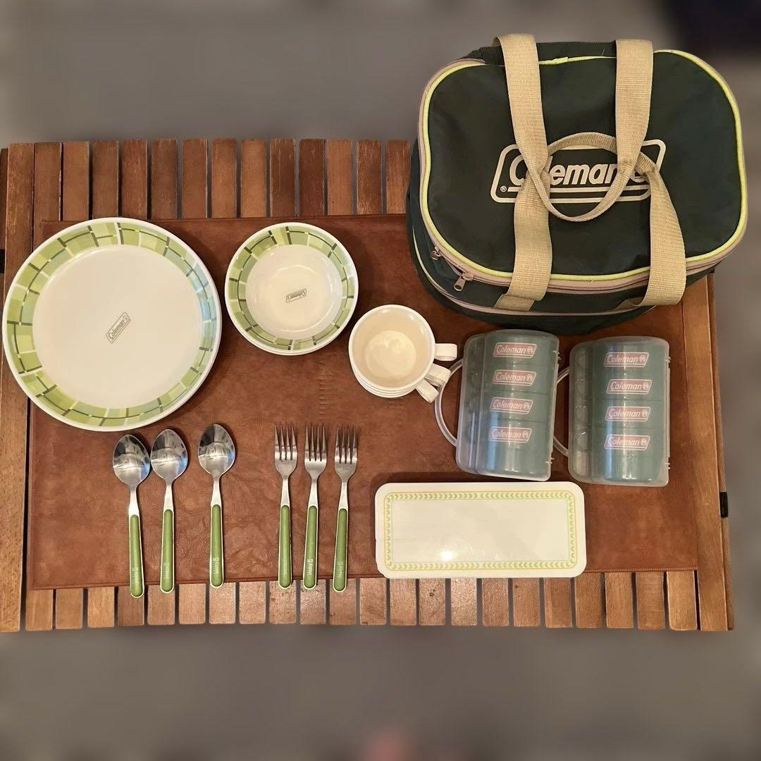 Coleman 食器セット キャンプ用 収納ケース付き＋マグカップ×8 — image 5