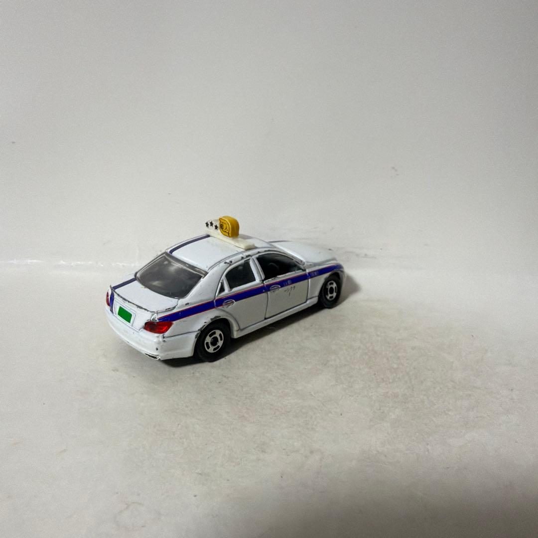 トミカ マークX 個人タクシー No.72 — image 2