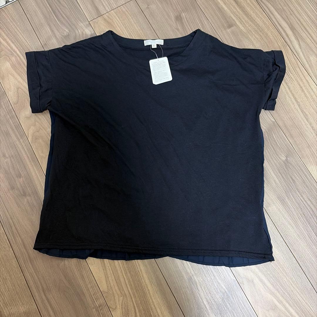 ON LOVE OFF プリーツ付きTシャツ Lサイズ ネイビー　新品未使用品 — image 2