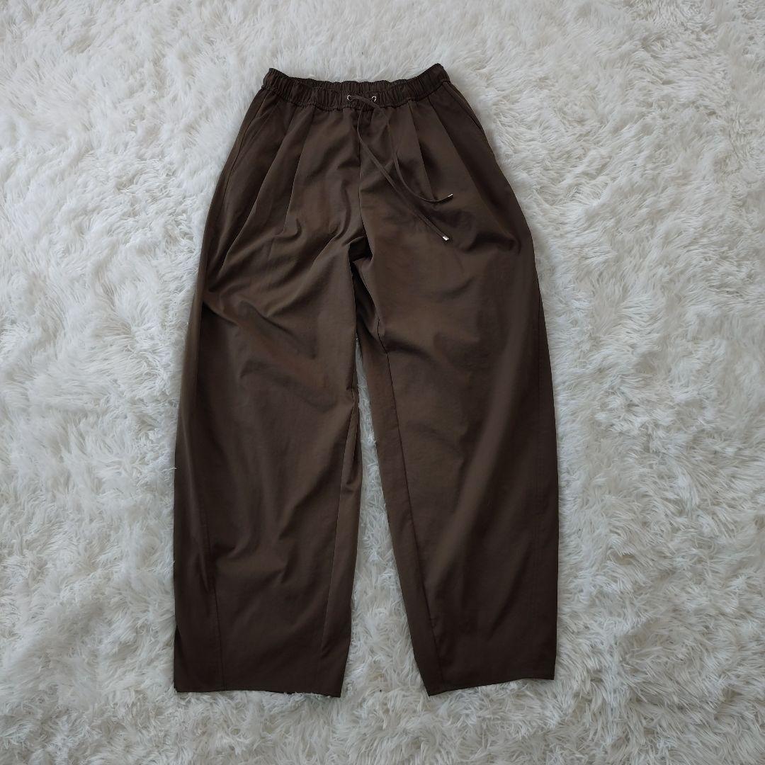 GU バレルレッグプルオンパンツQ オリーブ — image 3