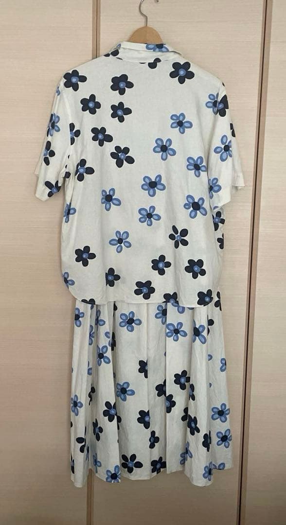 UNIQLO×marimekko♥️リネンブレンド✨️花柄 半袖シャツ&スカート — image 2