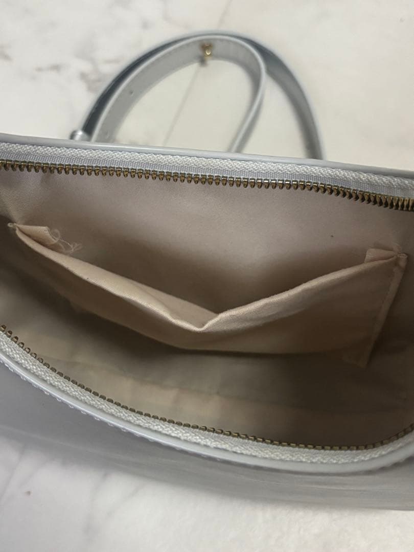 シルバー　ハンドバッグ・ショルダーバッグ — image 2
