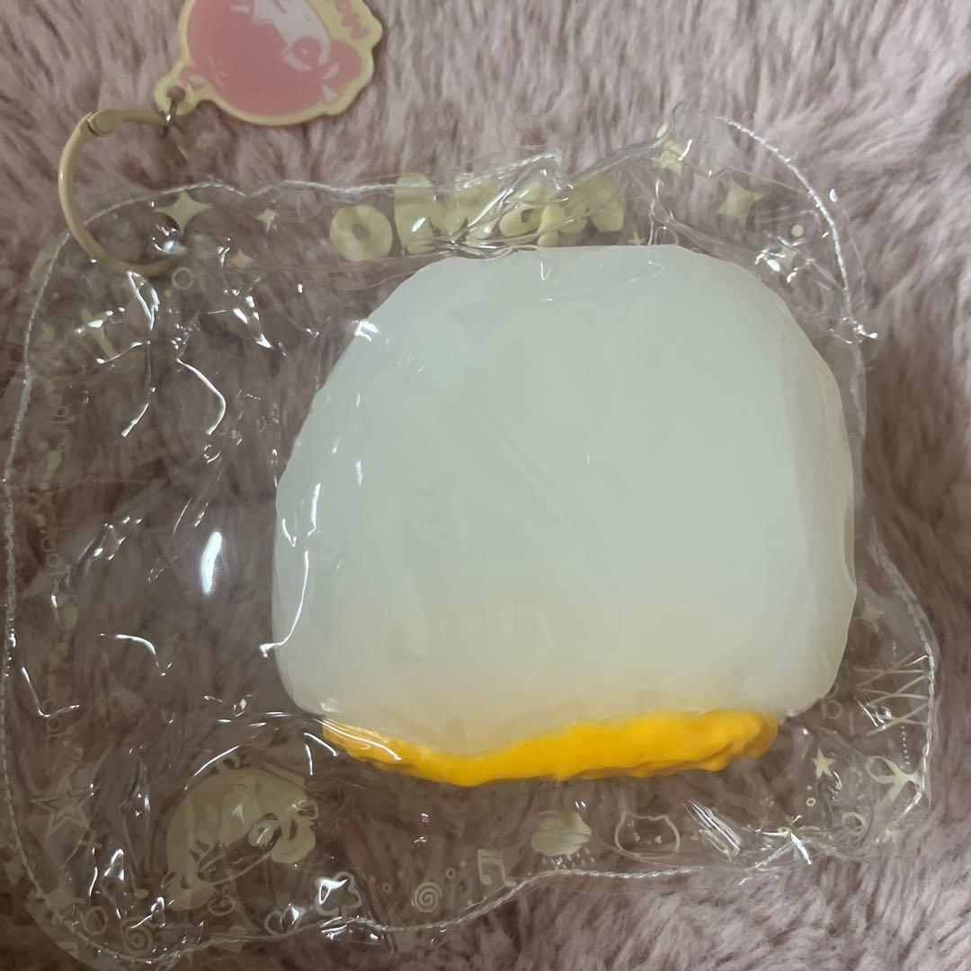 MoMo スクイーズ キーホルダー — image 2