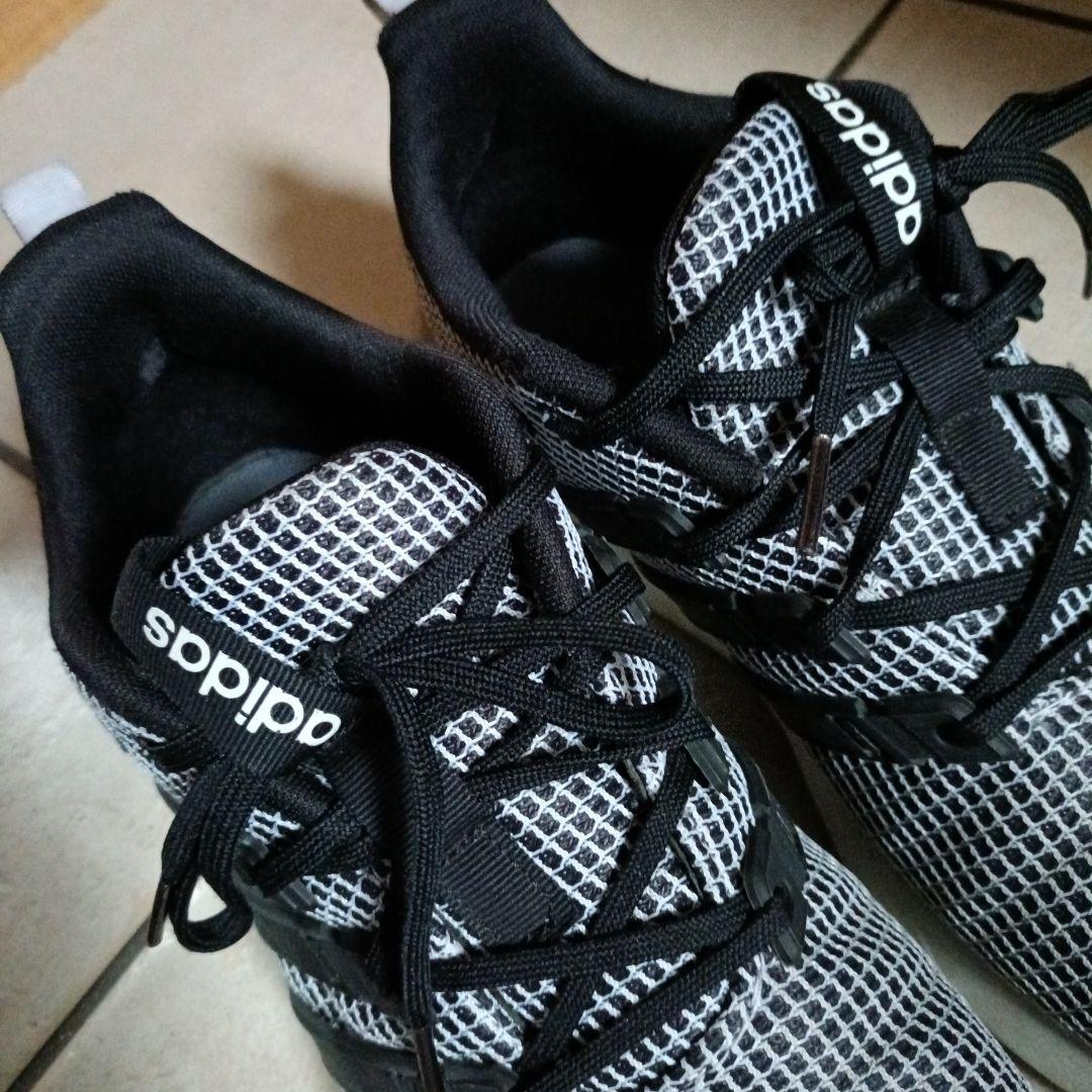 adidas スニーカー ブラック ホワイト — image 5