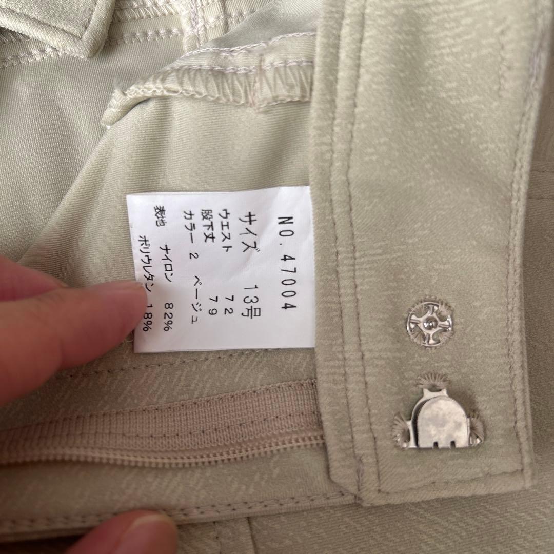 ミセス　ゆったりしてるのにしっかり体型カバー　白パンツ　伸縮タイプ — image 4