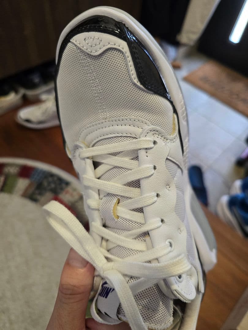 美品 NIKE ジョーダン MA2 コンコルド CV8122-105 — image 3