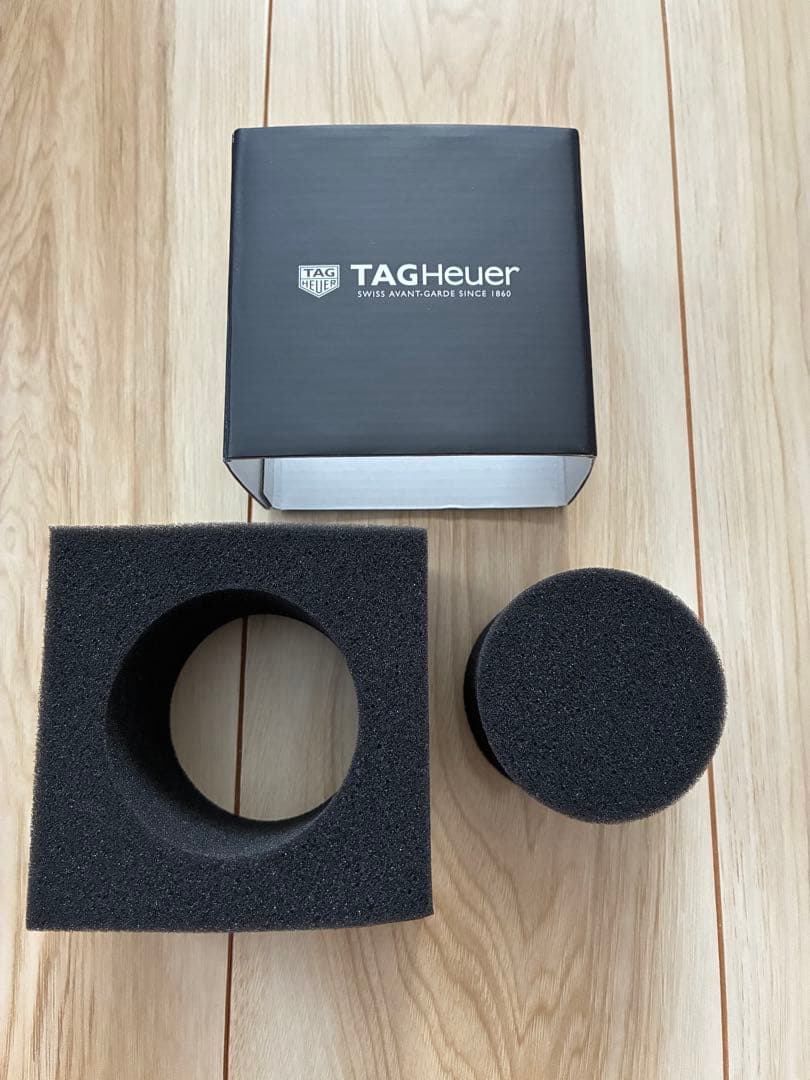 タグホイヤー ジッパー、時計ケース、空き箱（スポンジ付き） — image 3