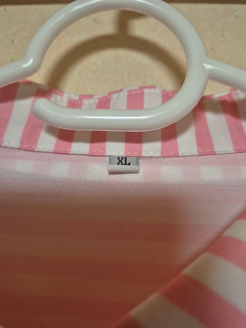 ピンクと白のストライプ長袖シャツ XL — image 2