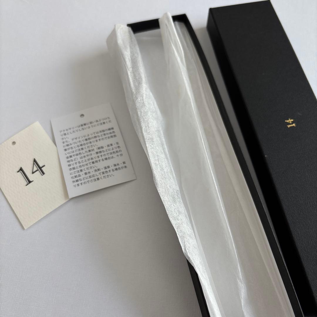 14 キャトルズ かすみ草イヤリング Aimerさん着用 — image 2