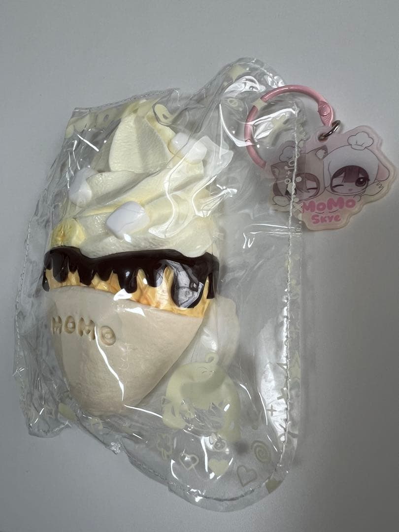 MoMo モモ　チョコバナナ　アイス　ソフトクリーム　スクイーズ — image 4