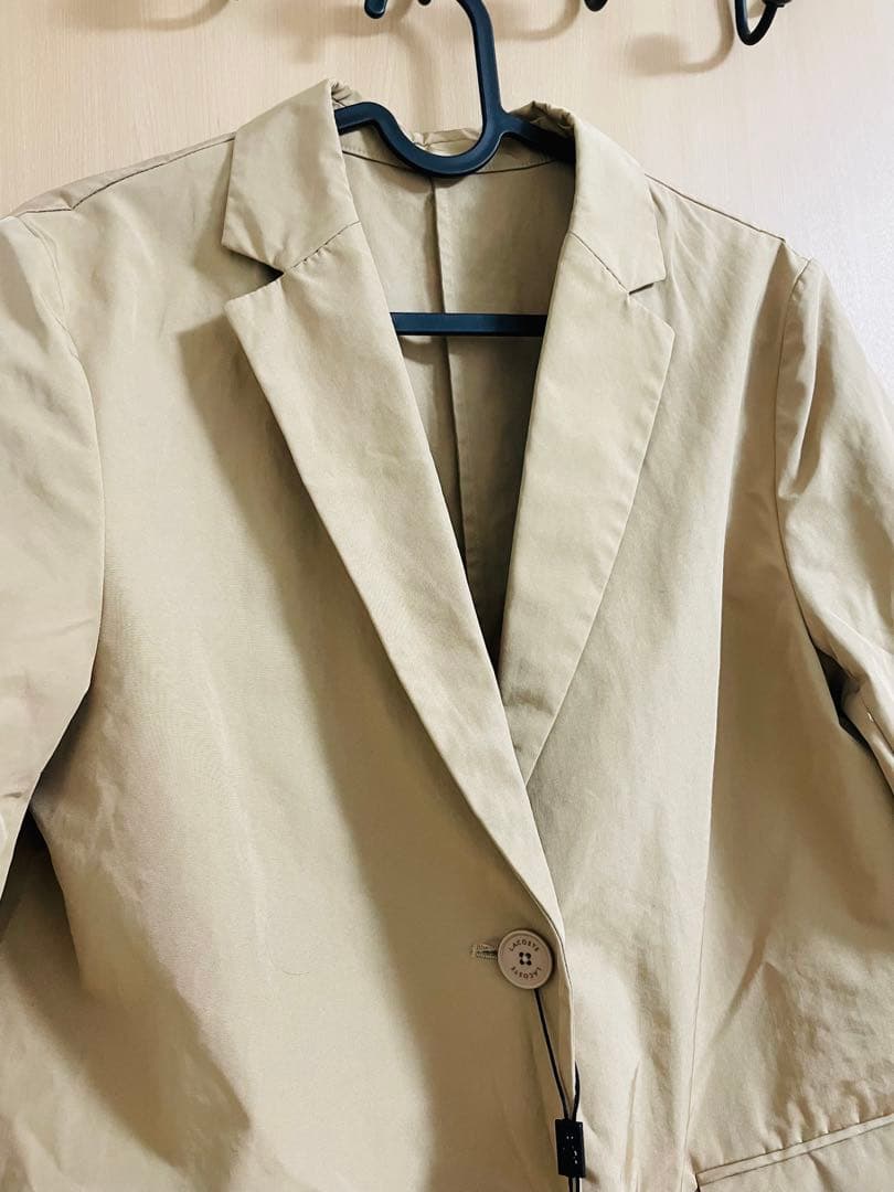 LACOSTE ベージュ トレンチコート — image 2