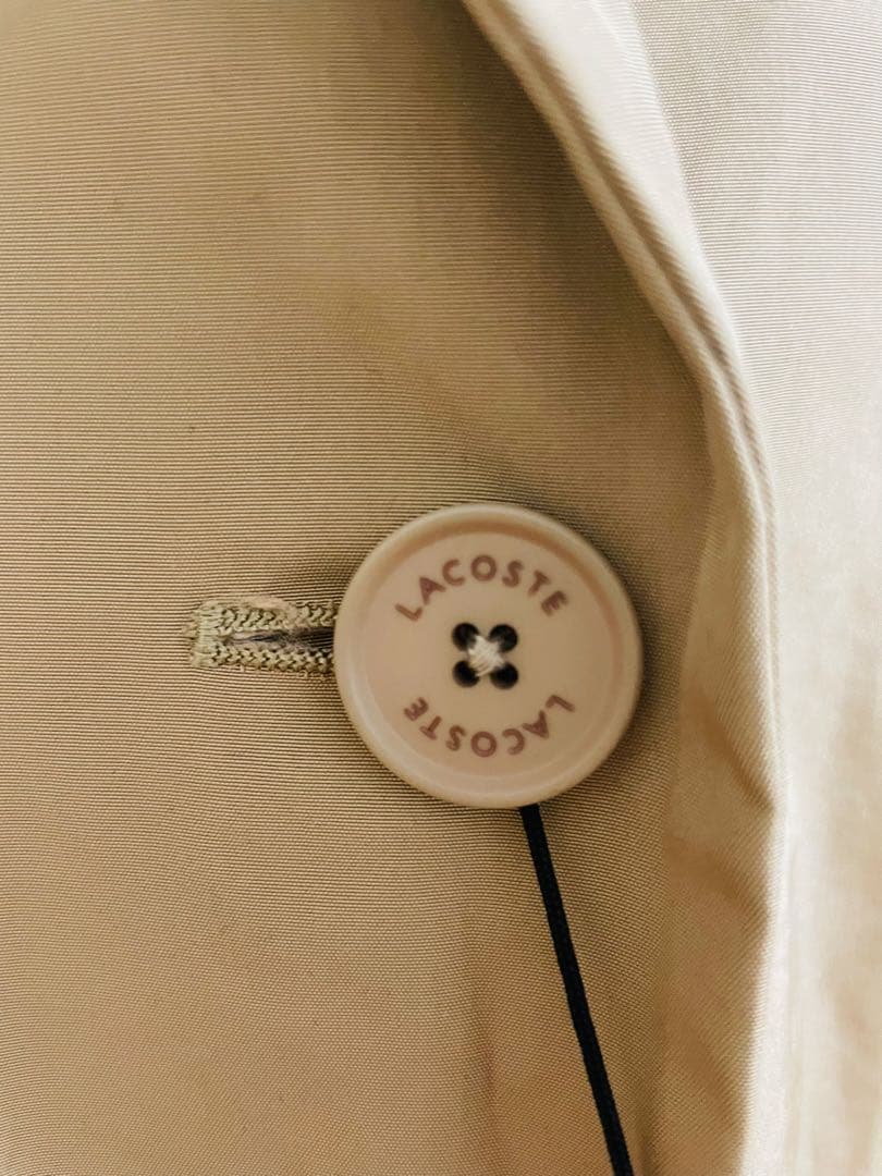 LACOSTE ベージュ トレンチコート — image 3