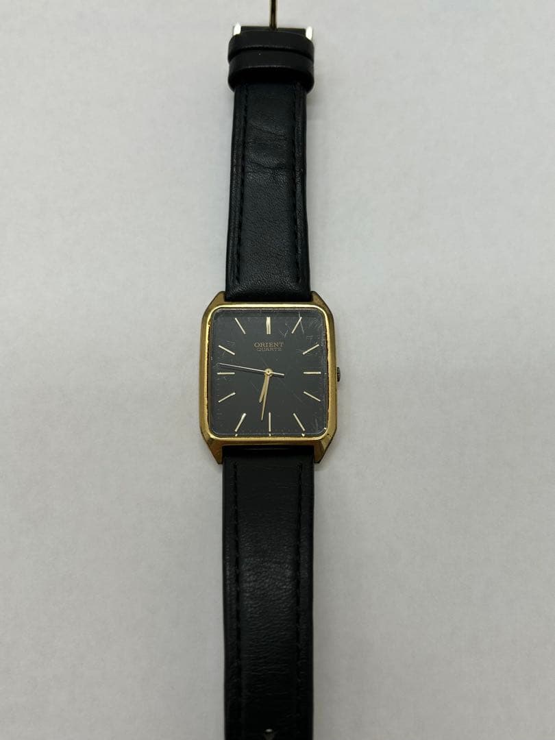 ORIENT スクエア型 ブラックダイヤル 時計 — image 2