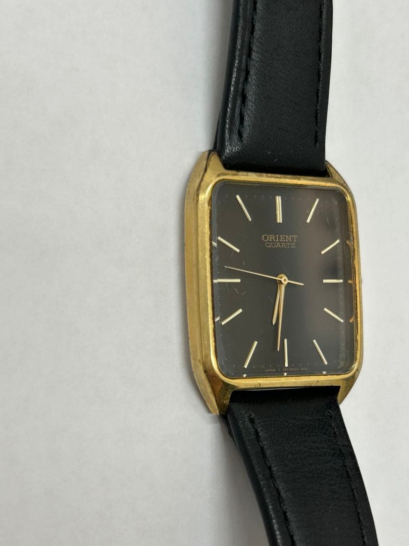 ORIENT スクエア型 ブラックダイヤル 時計 — image 4