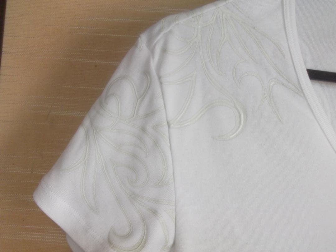 ニコルクラブフォーメンTシャツ（肩、袖　デザインあり） — image 3