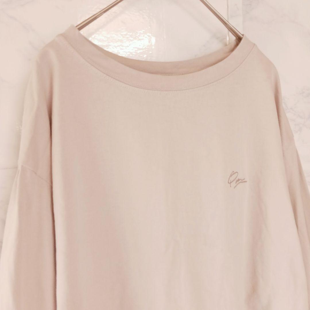 クラシカルエルフ ベージュ ロゴ 刺繍 長袖 Tシャツ 袖口 フリル タック — image 4