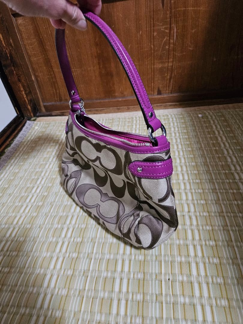 COACH シグネチャー ハンドバッグ パープル — image 4