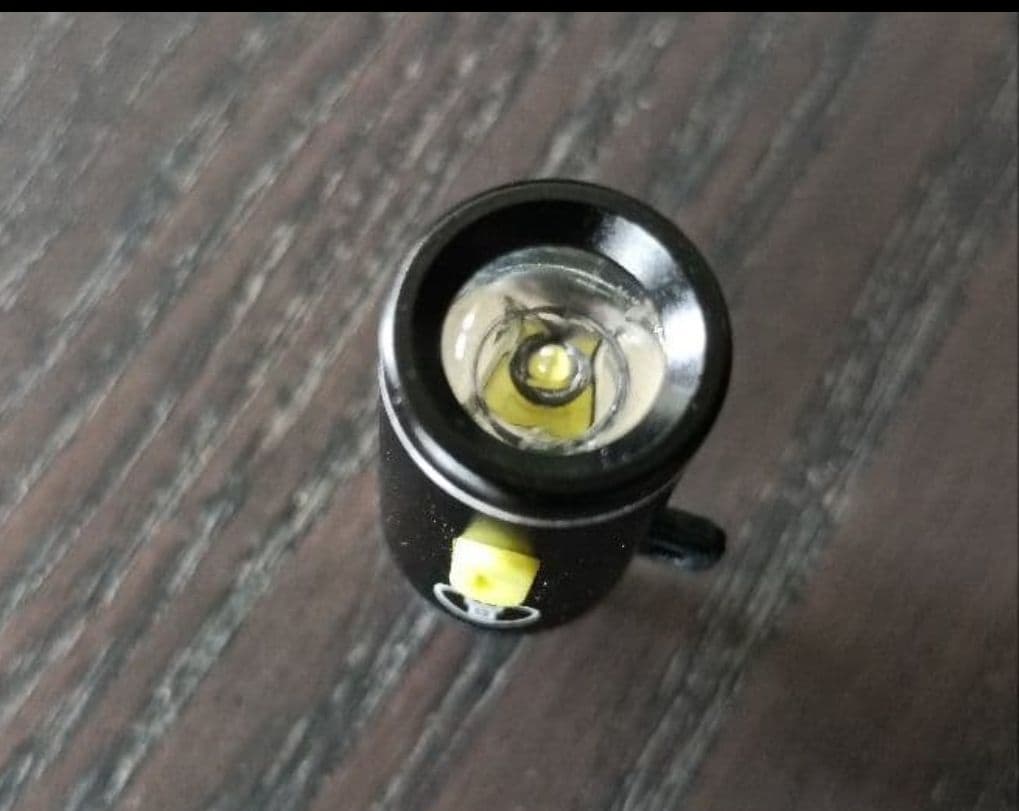 ✨とっても小さいのに 結構 明るい２３０ルーメン USB LED ミニライト — image 4