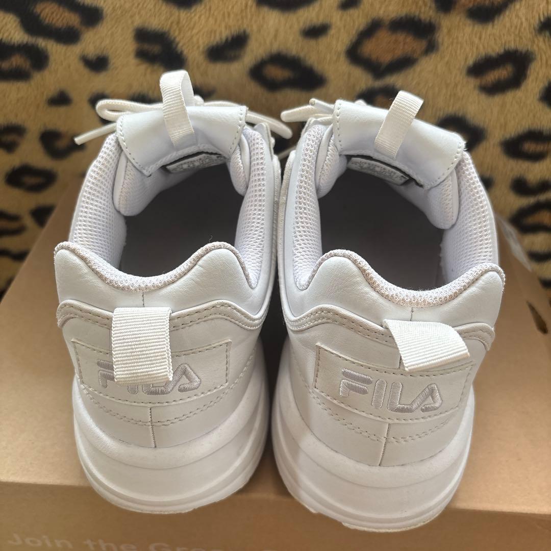 FILA ディストレイサースクリプト 26cm — image 4