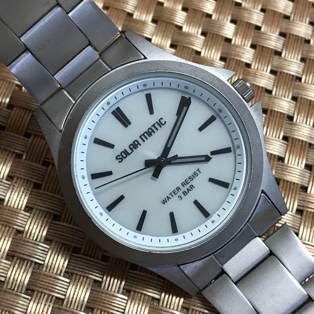 SOLAR MATIC 防水ソーラー メンズ腕時計 — image 2