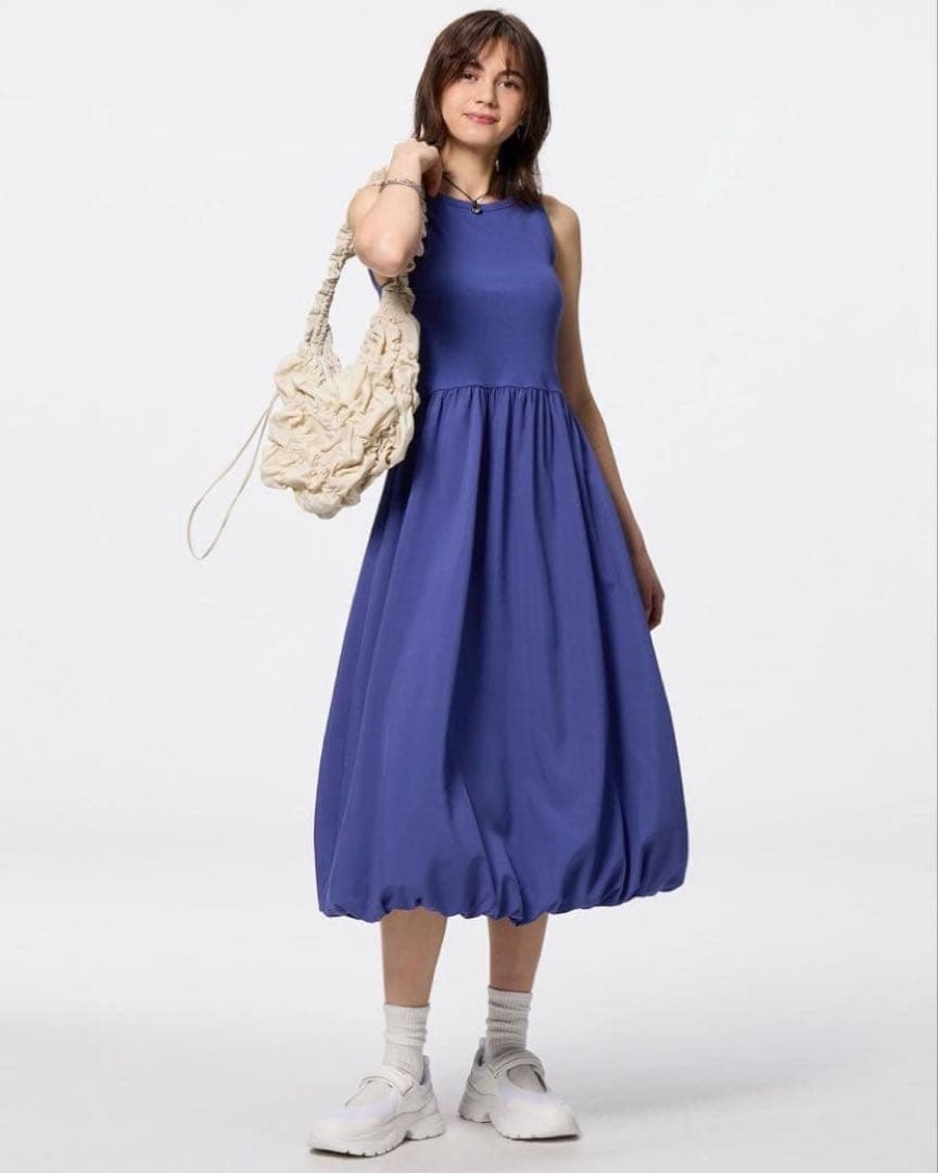 【着用回数1回　美品】GU バブルヘムワンピースSサイズ — image 2