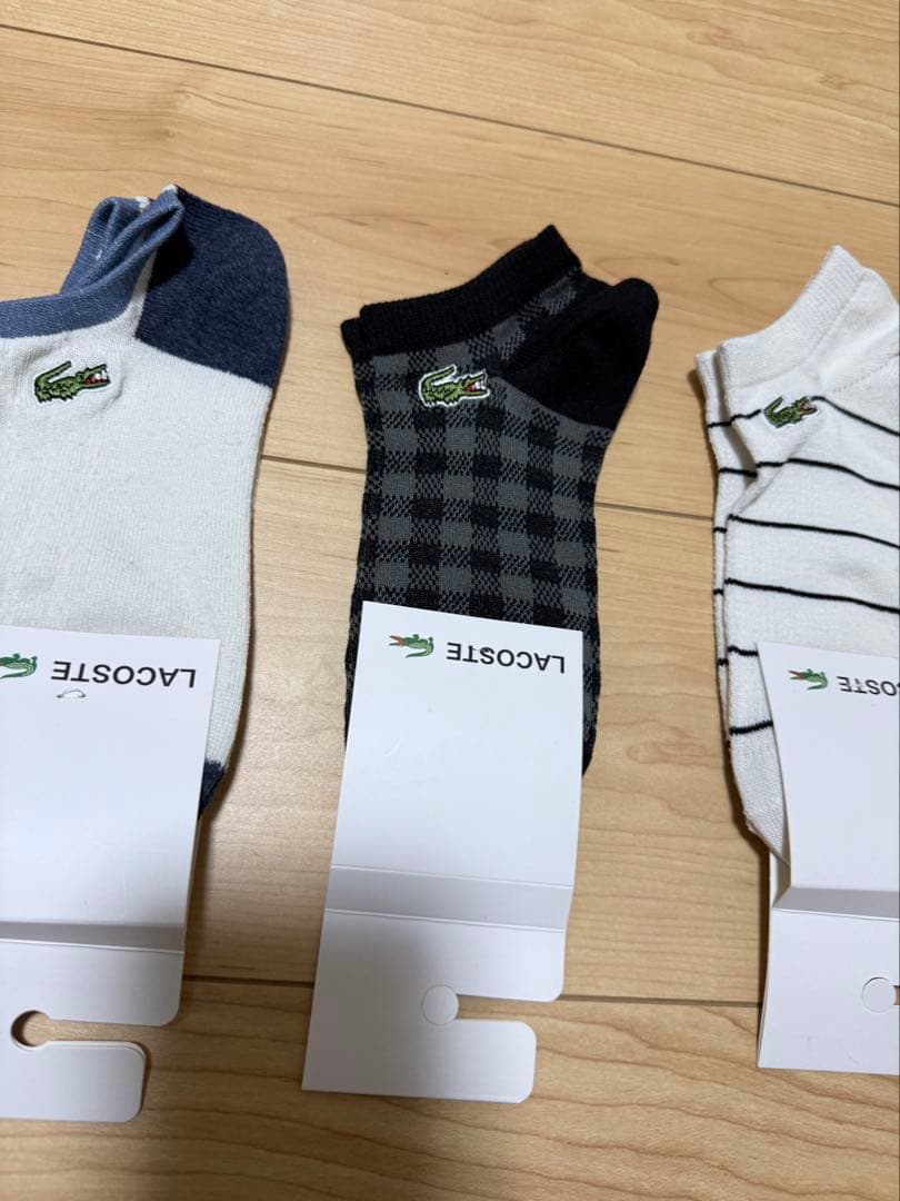 LACOSTE アンクルソックス 4足セット 22~24cm 特価品 — image 3