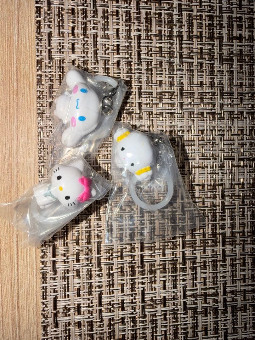 サンリオ　めじるしアクセサリー　 チャーミーキティ　シナモロール　こぎみゅん — image 2