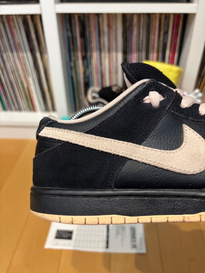 Nike SB Dunk Low PRO "Pink Devil" — image 2