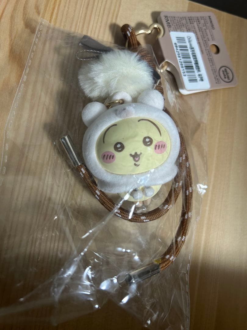 ちいかわ　中国　miniso 限定　キーホルダー　ラバーマスコット　熊　うさぎ — image 4