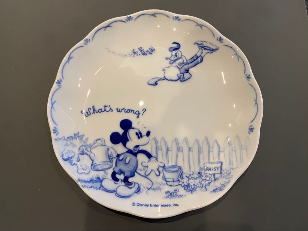 Disney お皿5枚セット — image 3