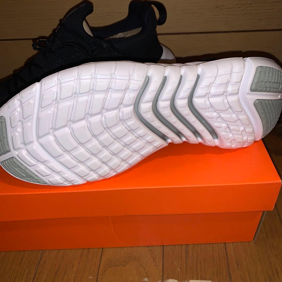 新品ナイキフリーランRN 27.5 — image 2