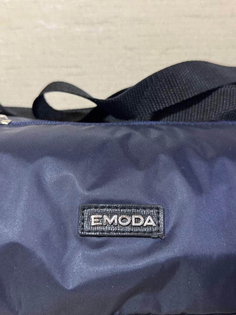 EMODA ショルダーバッグ ネイビー — image 3