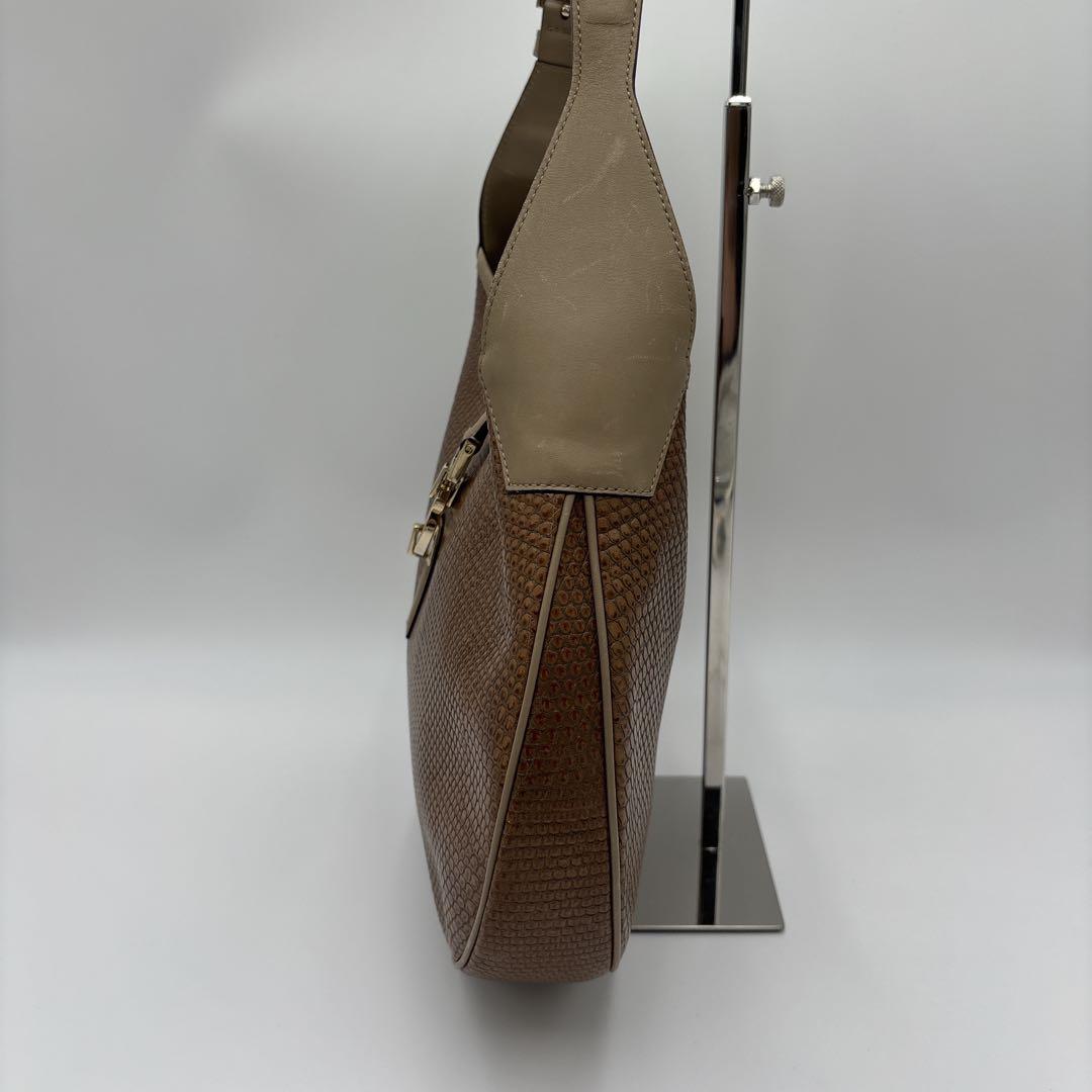 良品 Salvatore Ferragamo ガンチーニ ワンショルダーバッグ — image 4