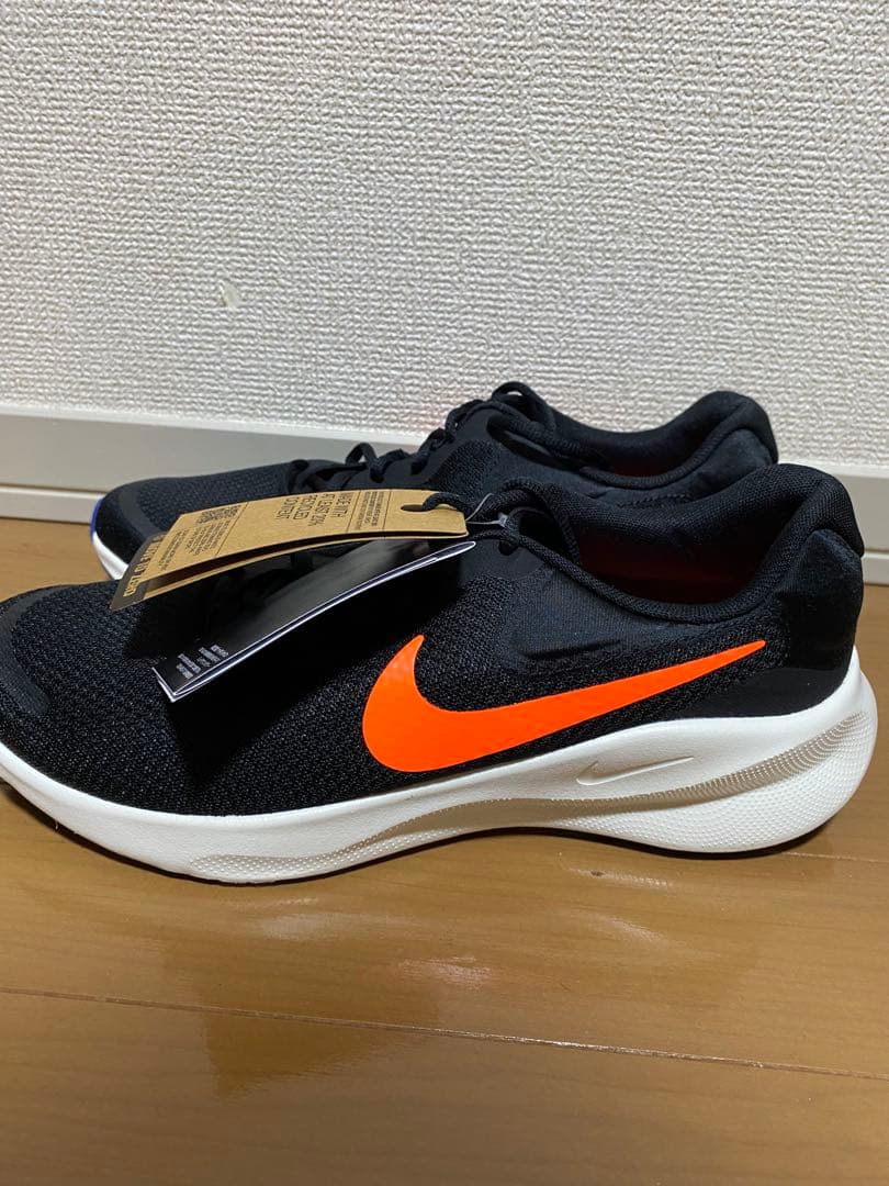 【廃盤・新品・未使用】Nike ランニングFB2207-008 28cm — image 2