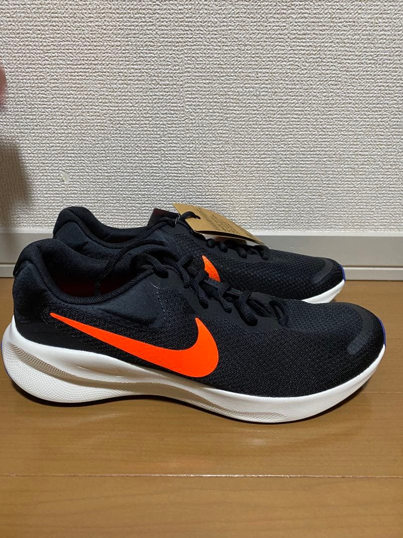 【廃盤・新品・未使用】Nike ランニングFB2207-008 28cm — image 4