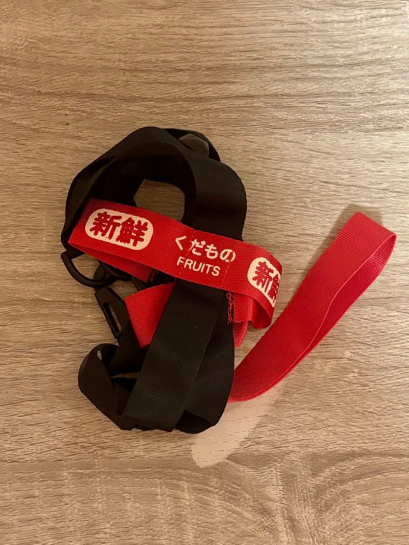 フルーツハーネス ガチャ 赤 大サイズ 1個 — image 2