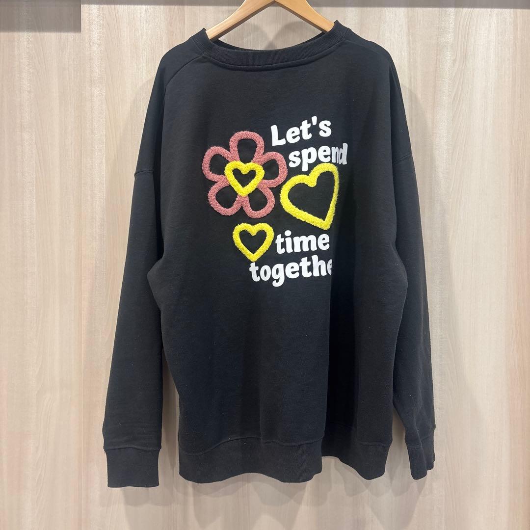 フラワー刺繍 ブラック トレーナー F — image 2