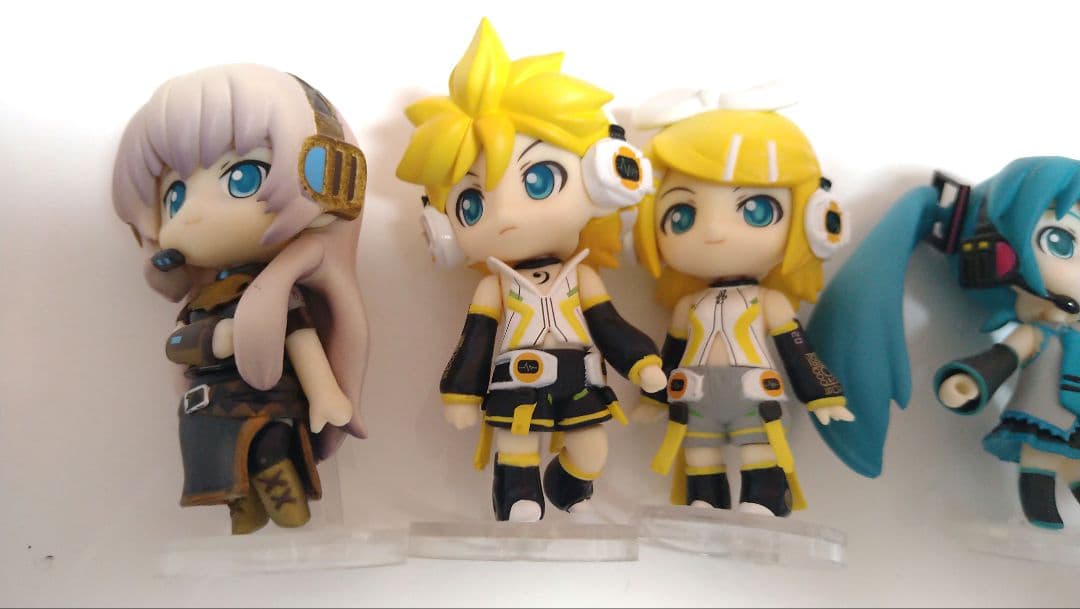 初音ミク　鏡音リン鏡音レン 巡音ルカ　はちゅねみく　ねんどろいどぷち — image 3