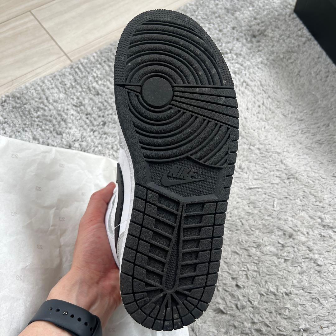 Nike Air Jordan 1 Mid Grey White — image 4
