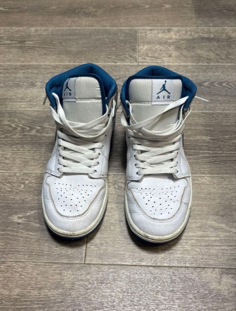 Nike Air Jordan 1 Mid SE Industrial Blue — image 4