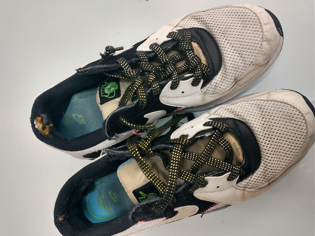 NIKE エアマックス スニーカー 27.5cm US9.5 白黒 ネオン — image 2